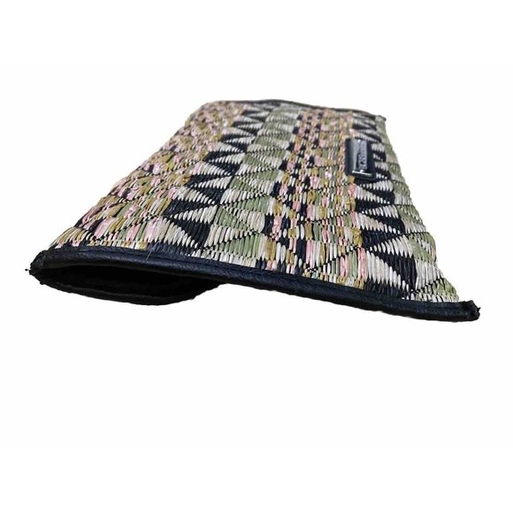 BCBGeneration Straw Purse Clutch Aztec Envelope Foldover Leather Trim Pink Blk - Picture 5 of 9